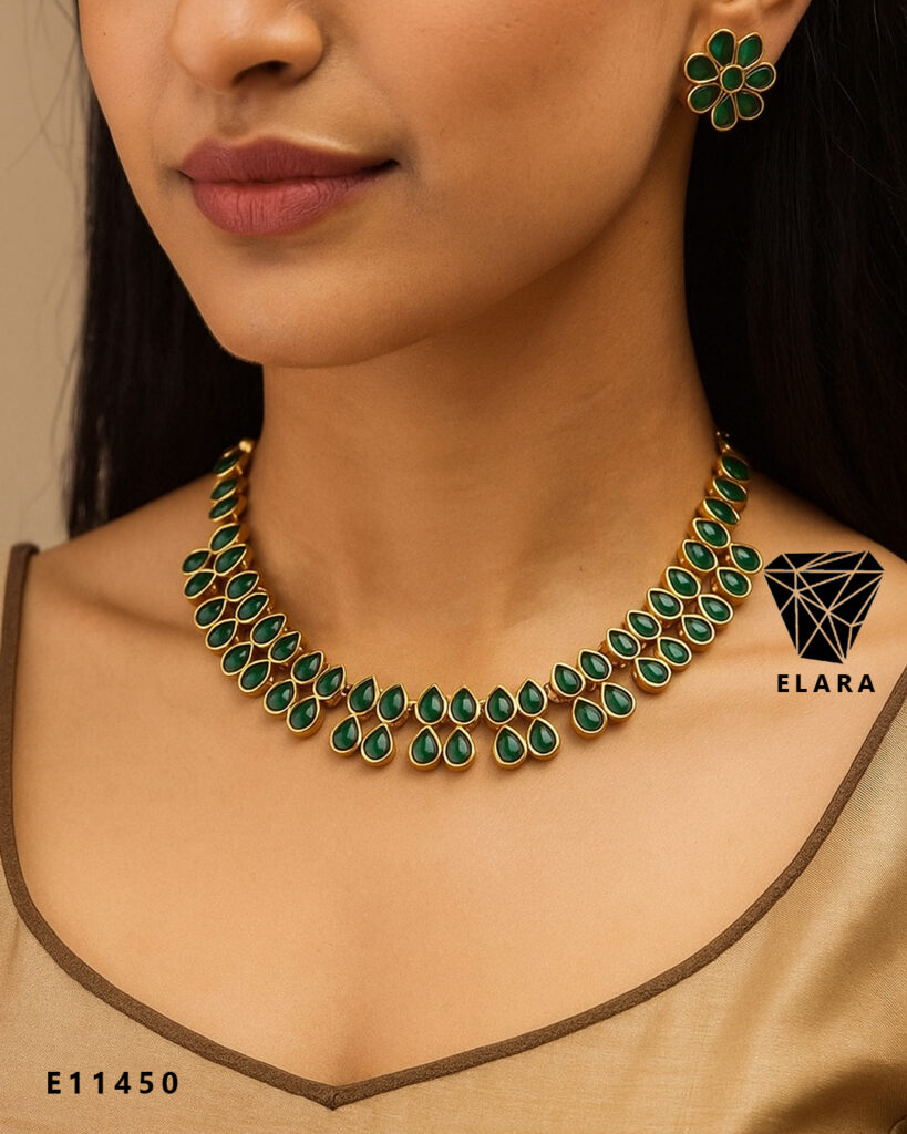 Green Stone Necklace Set